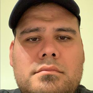 Meet your Posher, Manuel